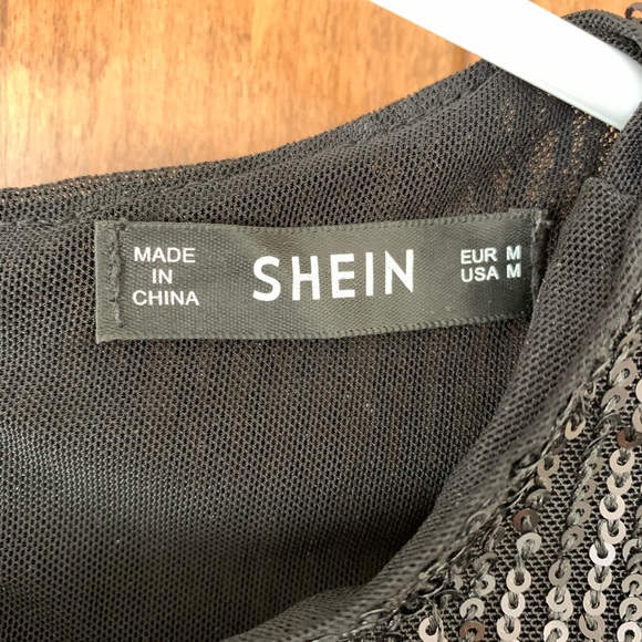 *SOLD* long sleeved sequin crop top - Picture 2 of 2